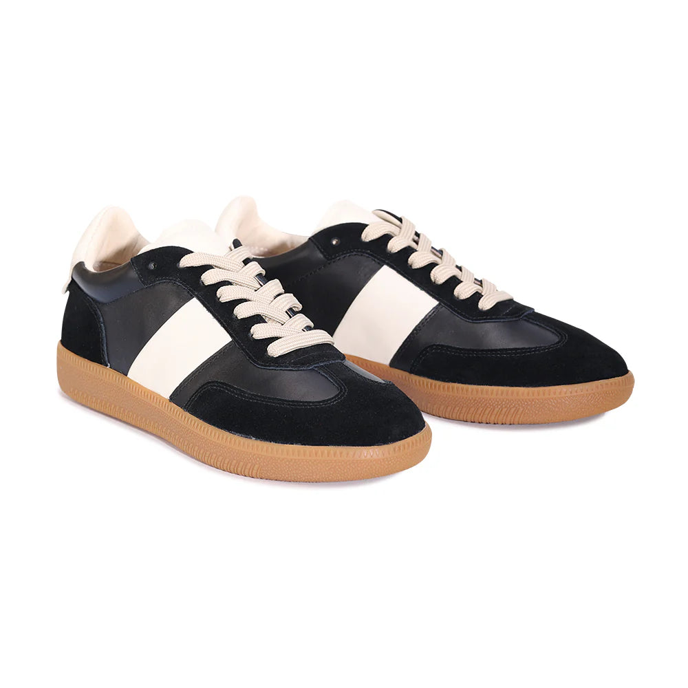 Antigo Black Leather Sneaker